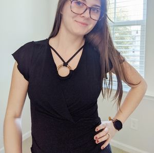 IZ Byer Black silk shirt with a wooden detail S